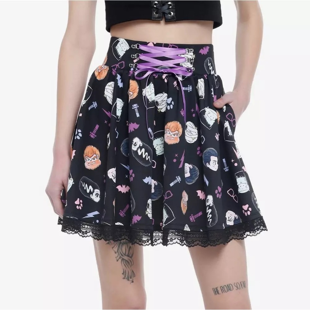 Universal Monsters Chibi Lace-Up Skirt Hot Topic Halloween‎ Horror